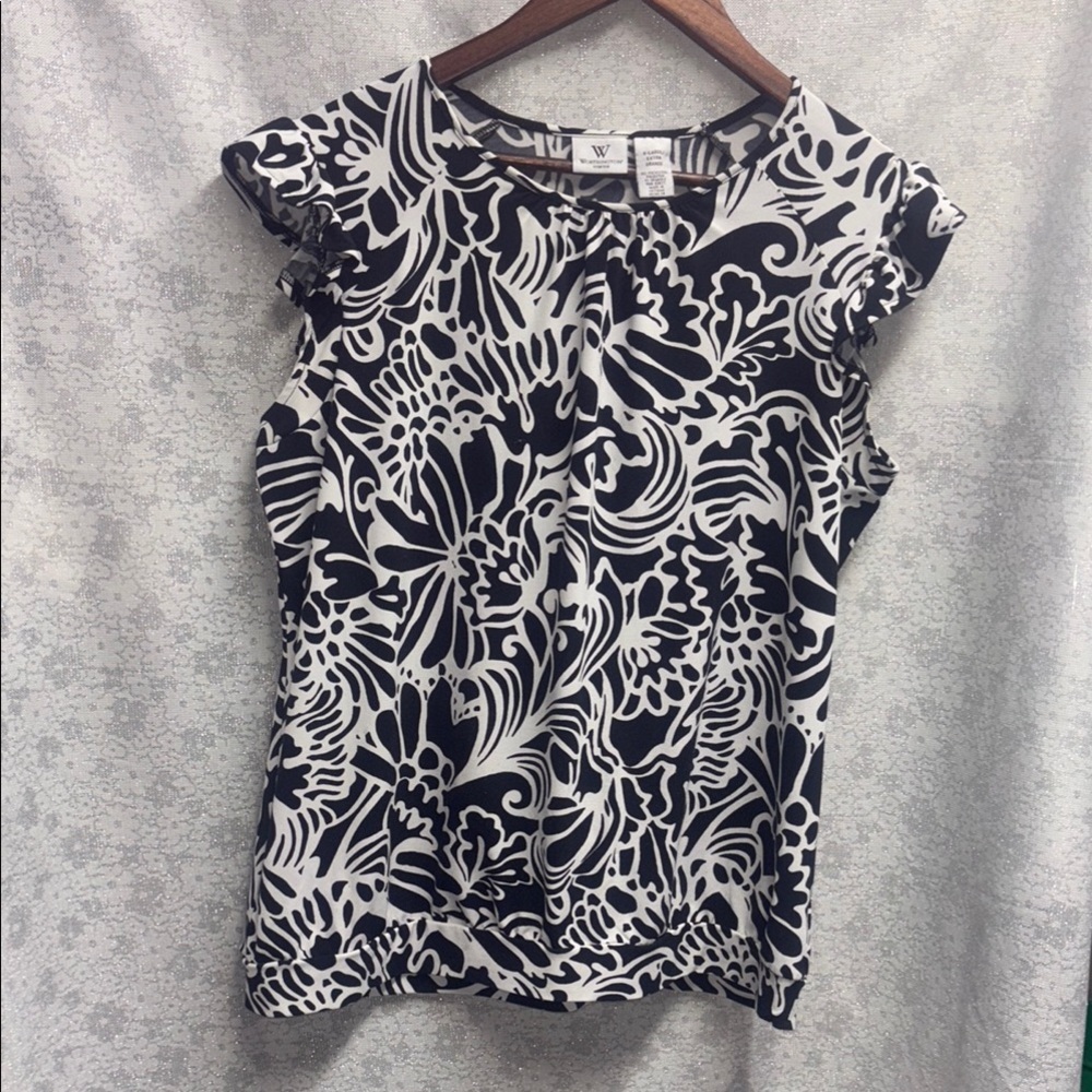 Worthington Black and White Flutter Sleeve Blouse‎